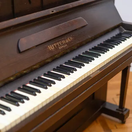 Lounge Piano * Brno